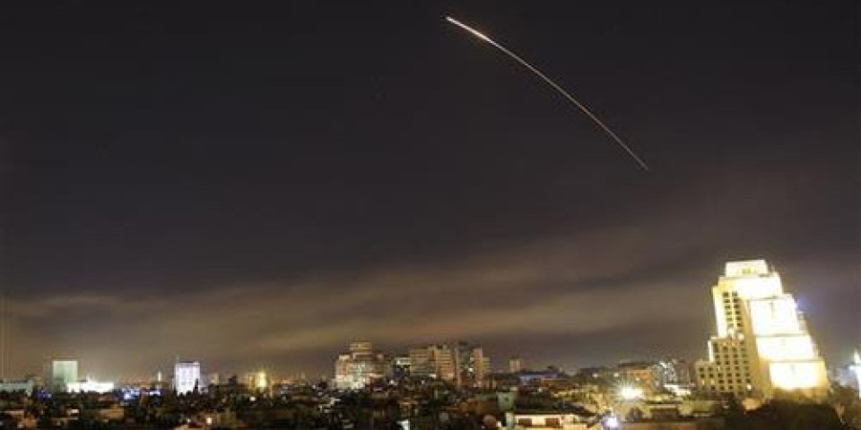 (VIDEO) BUK" I "PANCIR-S" OČI U OČI SA IZRAELSKIM F 16 - POBEDNIK SE UNAPRED ZNA?! Izraelci uporno reketiraju Siriju, Rusi uporno obaraju projektile!